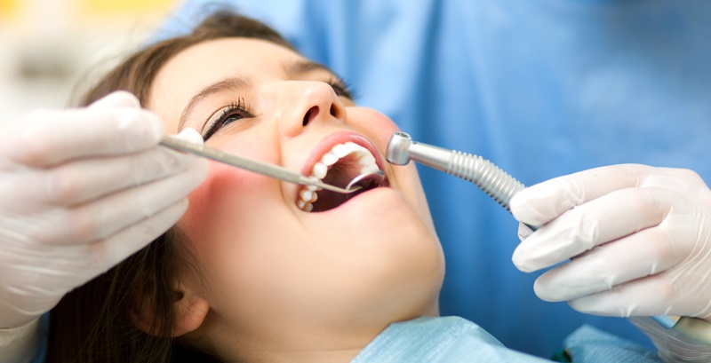 Prevenzione dentale e cura negli adulti: qual è il giusto approccio?