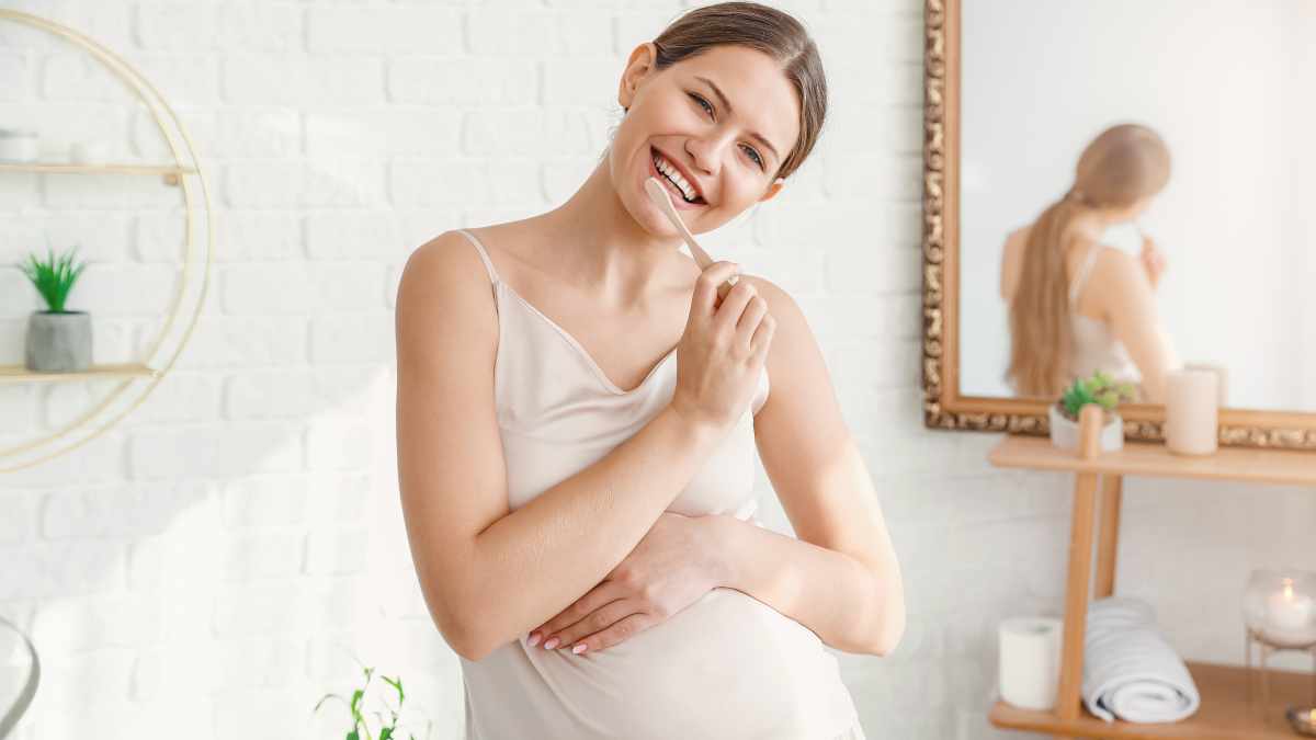 Salute orale e gravidanza: come i cambiamenti ormonali influiscono sullo stato di denti e gengive e viceversa 
