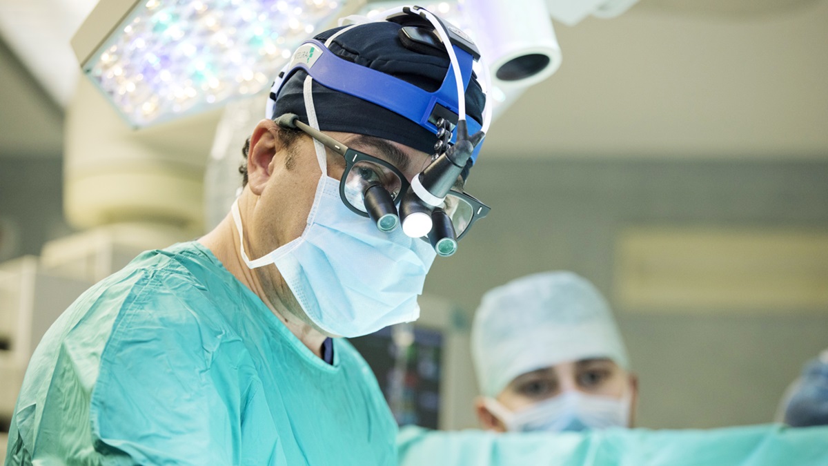 Proteggere il cuore durante un intervento: premiata la Cardiochirurgia di Anthea Hospital