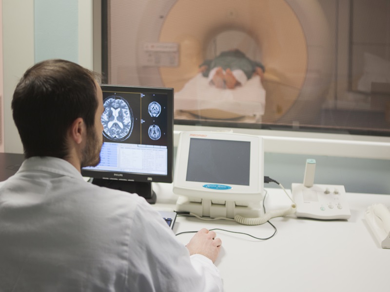  Radiologia interventistica: curare le malattie di arterie, fegato, reni e prostata senza taglio chirurgico