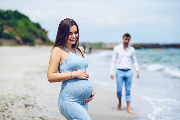 Viaggiare tranquille in gravidanza: i consigli del Prof. Filippo Boscia