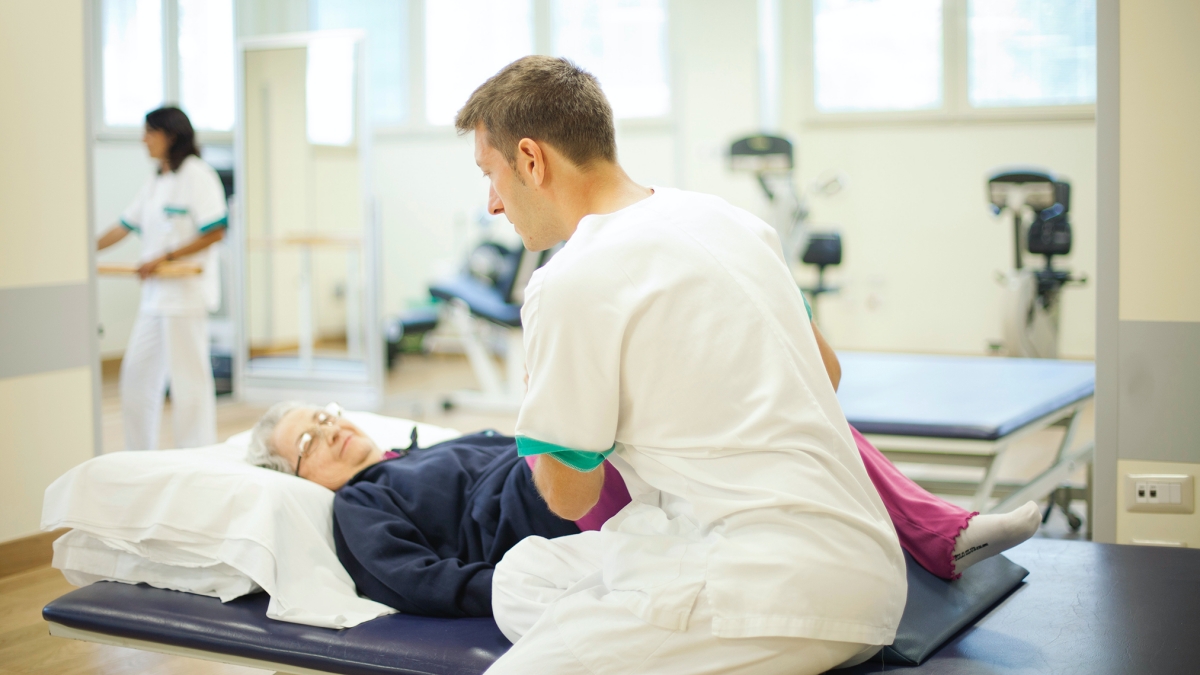Il fisioterapista: cosa fa e in quali ambiti?