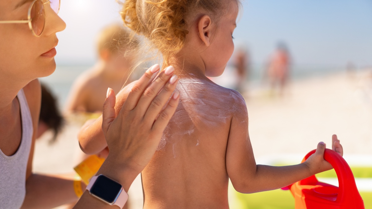 Mamme e bambini: come proteggersi dal sole 